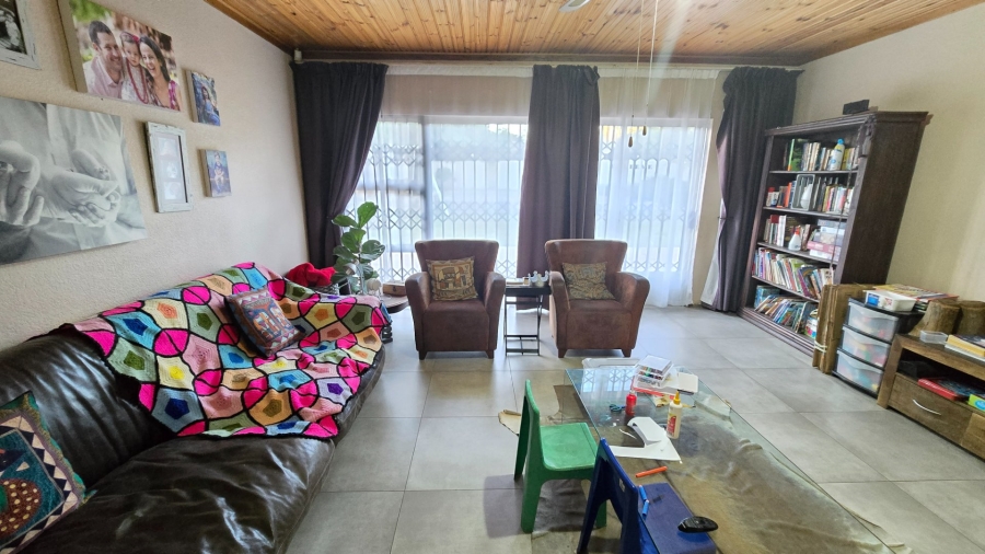 4 Bedroom Property for Sale in Universitas Ridge Free State